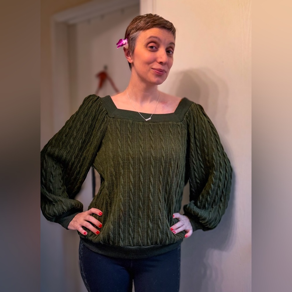 Suzanne Betro Cable Knit Sweater